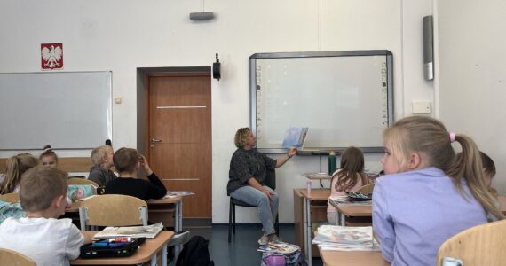 Dzień Głośnego Czytania w klasie 1b