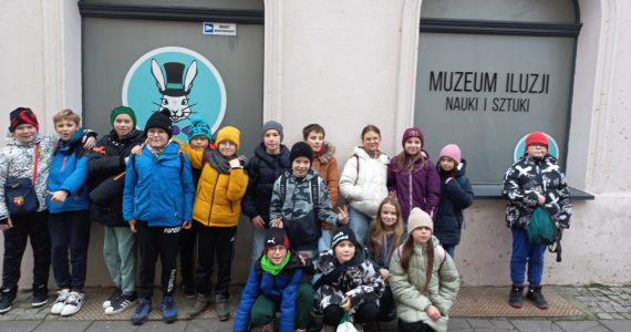 Wycieczka klasy 4a do Muzeum Iluzji, Nauki i Sztuki