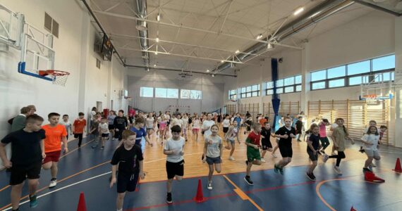 Noworoczne Zawody Sportowe Klas 1–3