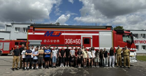 Wyjście klasy 7a i 7b do Państwowej Straży Pożarnej